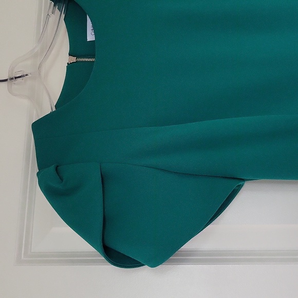 Emerald green dress - Picture 3 of 5